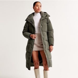 NWT Abercrombie Ultra Long Puffer